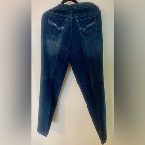 Gloria Vanderbilt “Amanda” straight leg blue jeans size Misses 14.